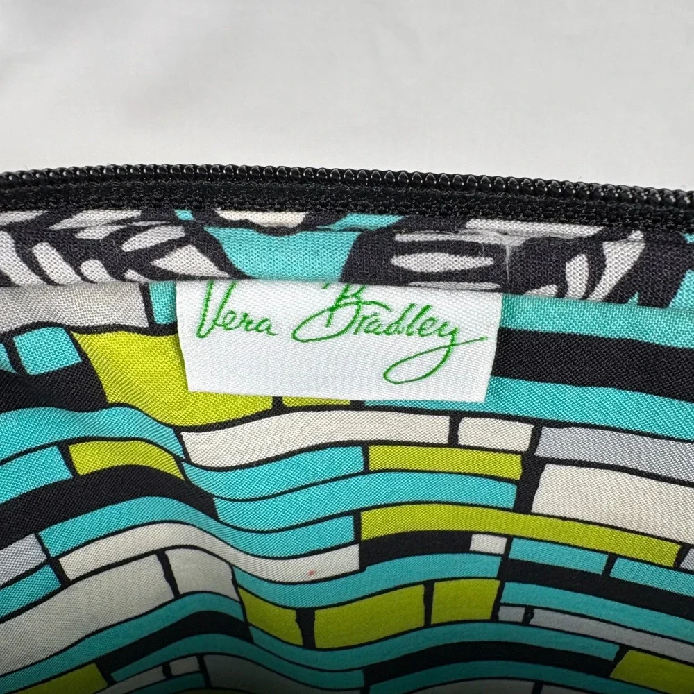 Vera Bradley iPad Tablet Sleeve Island Blooms Print (Retired) Blue Green Quilted